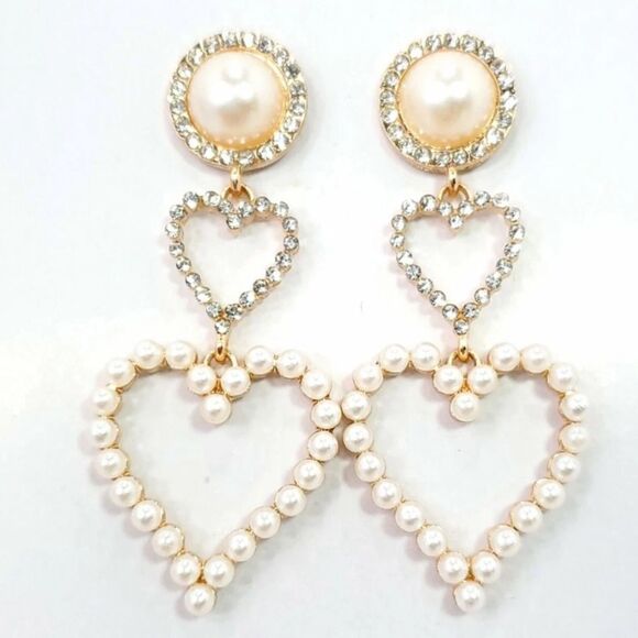 Elegant Pearl Heart Earrings M354 - Picture 1 of 6